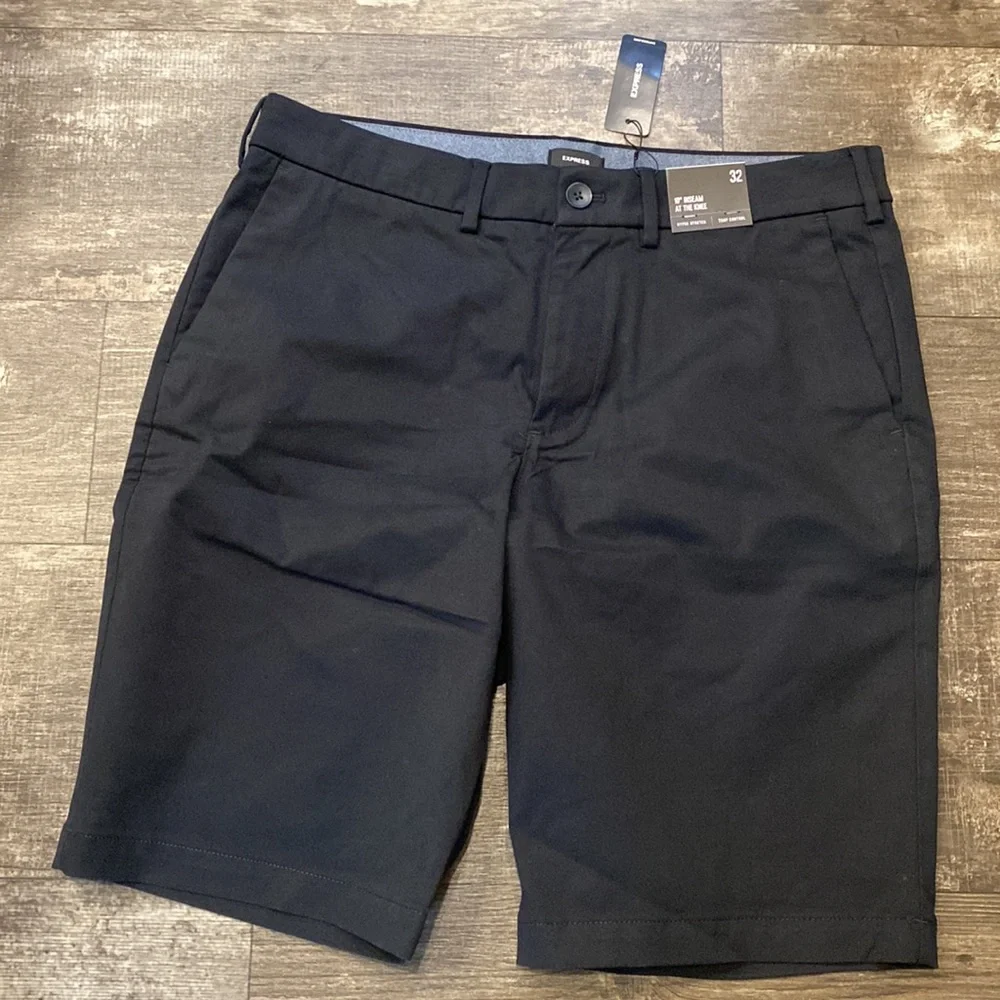 Men’s Express Hyper Stretch Chino Shorts Waist 32